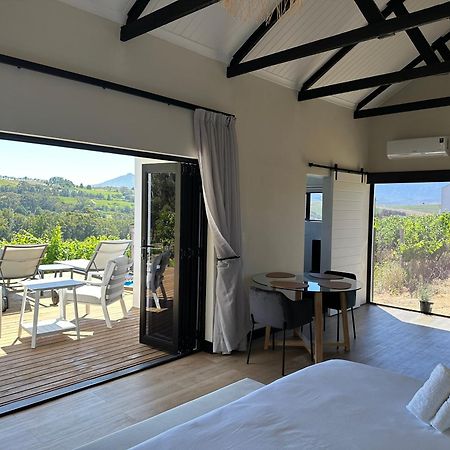 The Log Cabin Lodge Στέλενμπος Εξωτερικό φωτογραφία