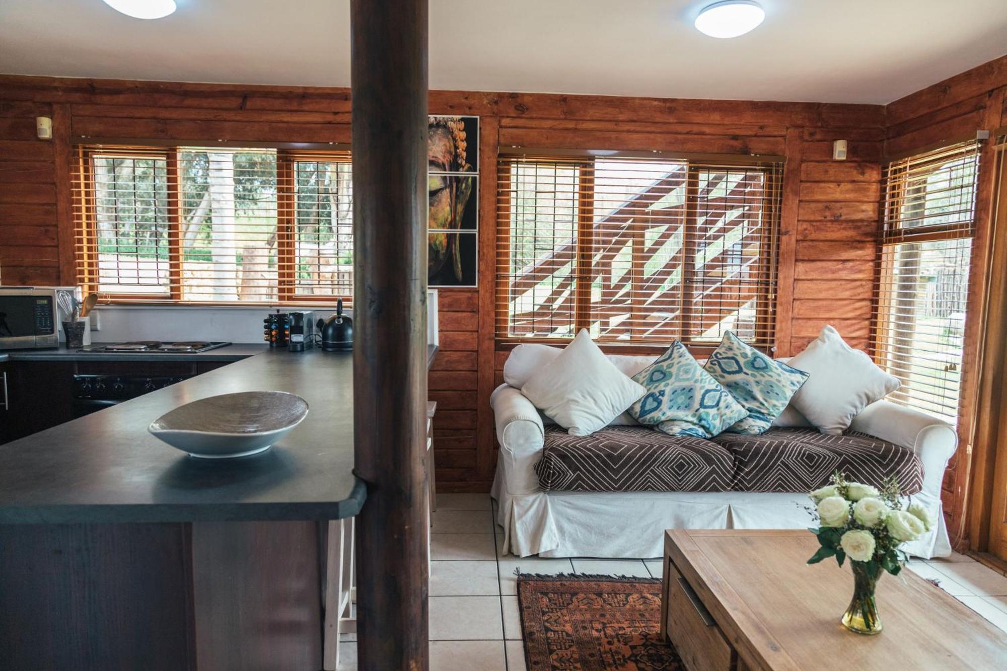 The Log Cabin Lodge Στέλενμπος Δωμάτιο φωτογραφία